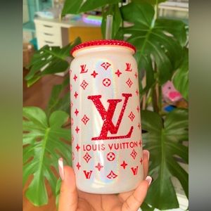 Shimmer lv design glass cup with glass rhinestones, straw and lid included.